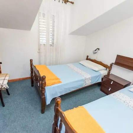 Apartment Maja